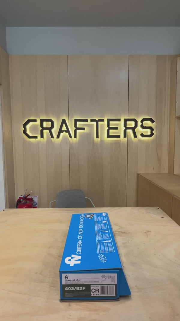 Grifería de Cocina FV Newport Plus Canilla Móvil Lavadero